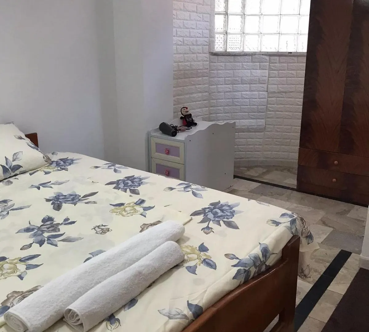 Apartament With Front Porch カヴァヤ
